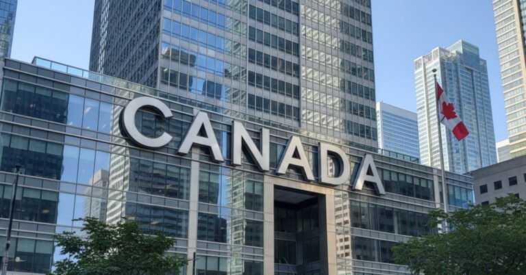 CSIS Is Hiring Foreign Language Analysts in Canada — Earn Up to $120,000 a Year Protecting National Security